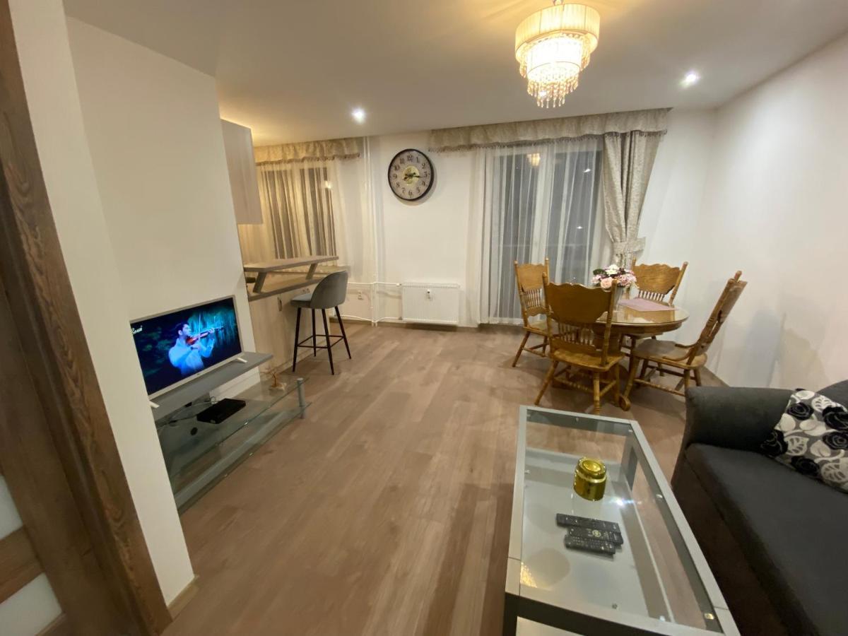 Diana Apartments Bardejov Esterno foto